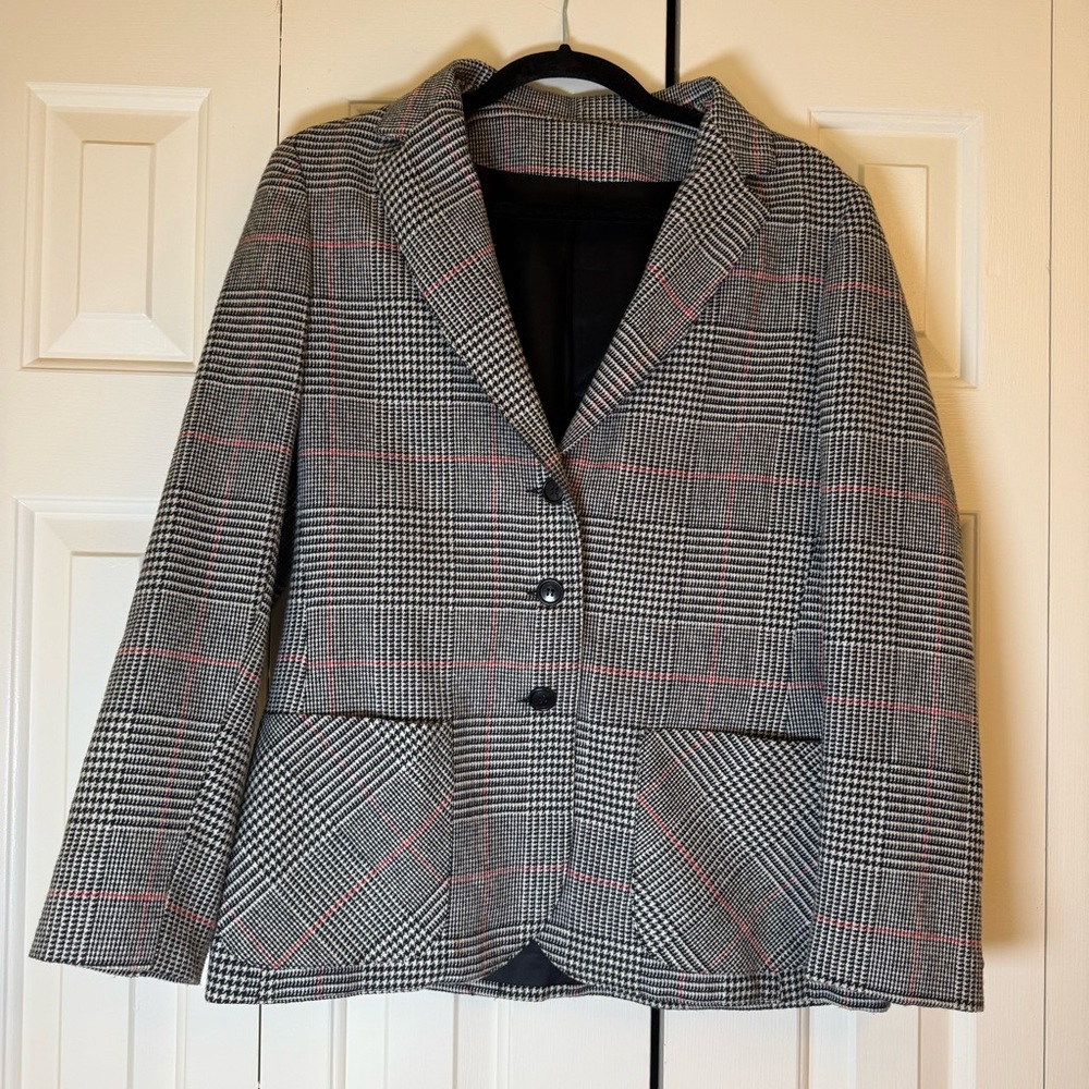 Vintage Century Black and Red Plaid Wool Blazer and Matching Wool Skirt Size 12